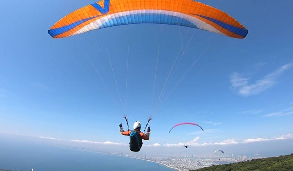 KHÓA ĐÀO TẠO BAY DÙ LƯỢN
